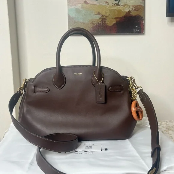 Coach Empire 28 Maple with gold hardware. - Picture 14 of 16